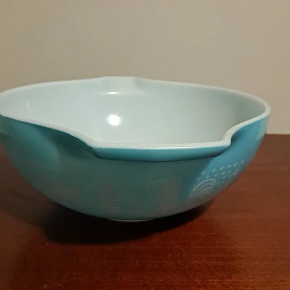 Pyrex Vintage Amish Butterprint 444 Cinderella Nesting Bowl 4 Quart - Picture 4 of 12